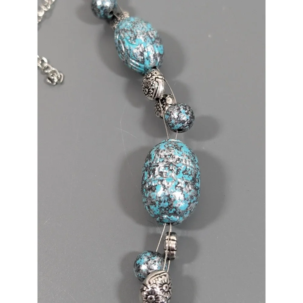 Retro Western Faux Patina Blue Silver tone Carved Style Bead Chunky Necklace 20